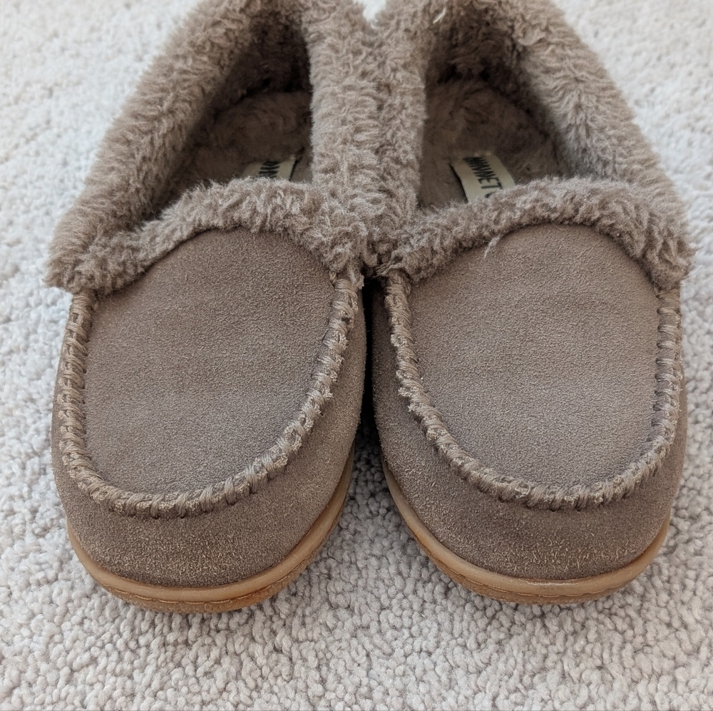 Minnetonka Women's Size 6M Shoes Brown Suede Faux Fur Lined Slippers Loafers - Picture 5 of 12